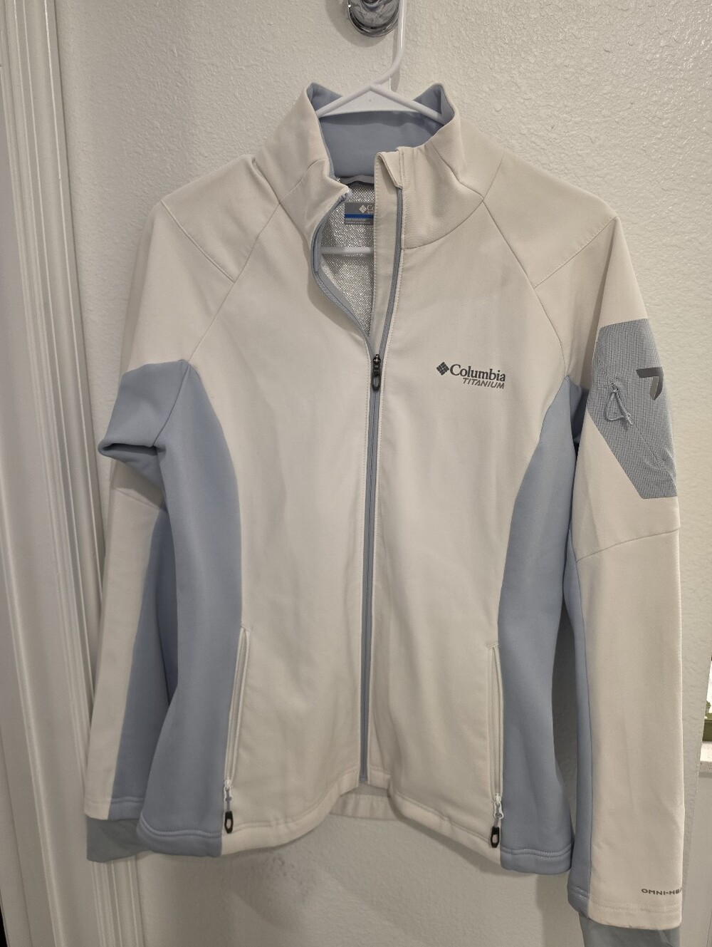 Columbia Titanium Omni-Heat Softshell Jacket Women's M White Light Blue